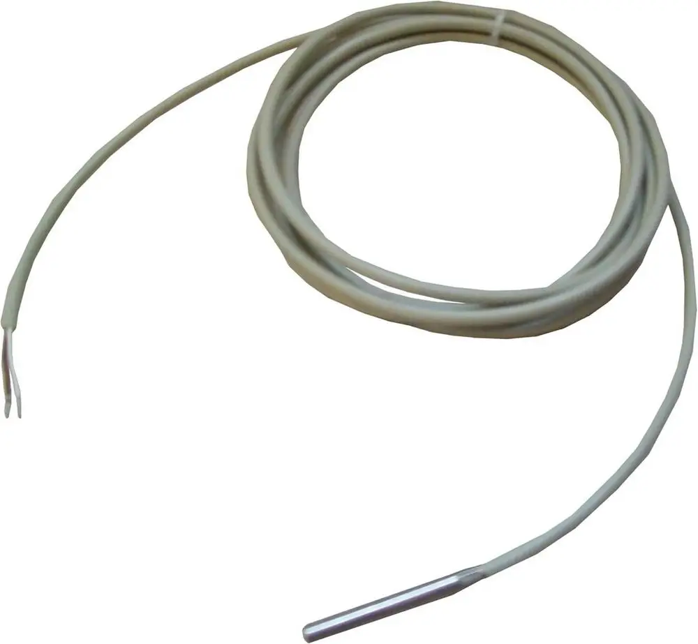 Temperaturfühler mit einem langen Kabel und einem metallischen Sensorende von Bosch, geeignet zur Temperaturmessung in Pufferspeichern.